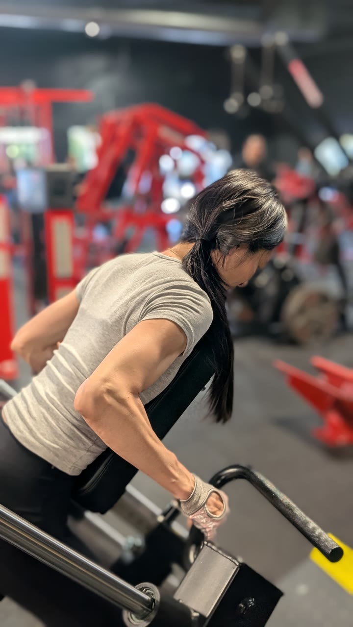 A client working on a supported row in Art’s gym.